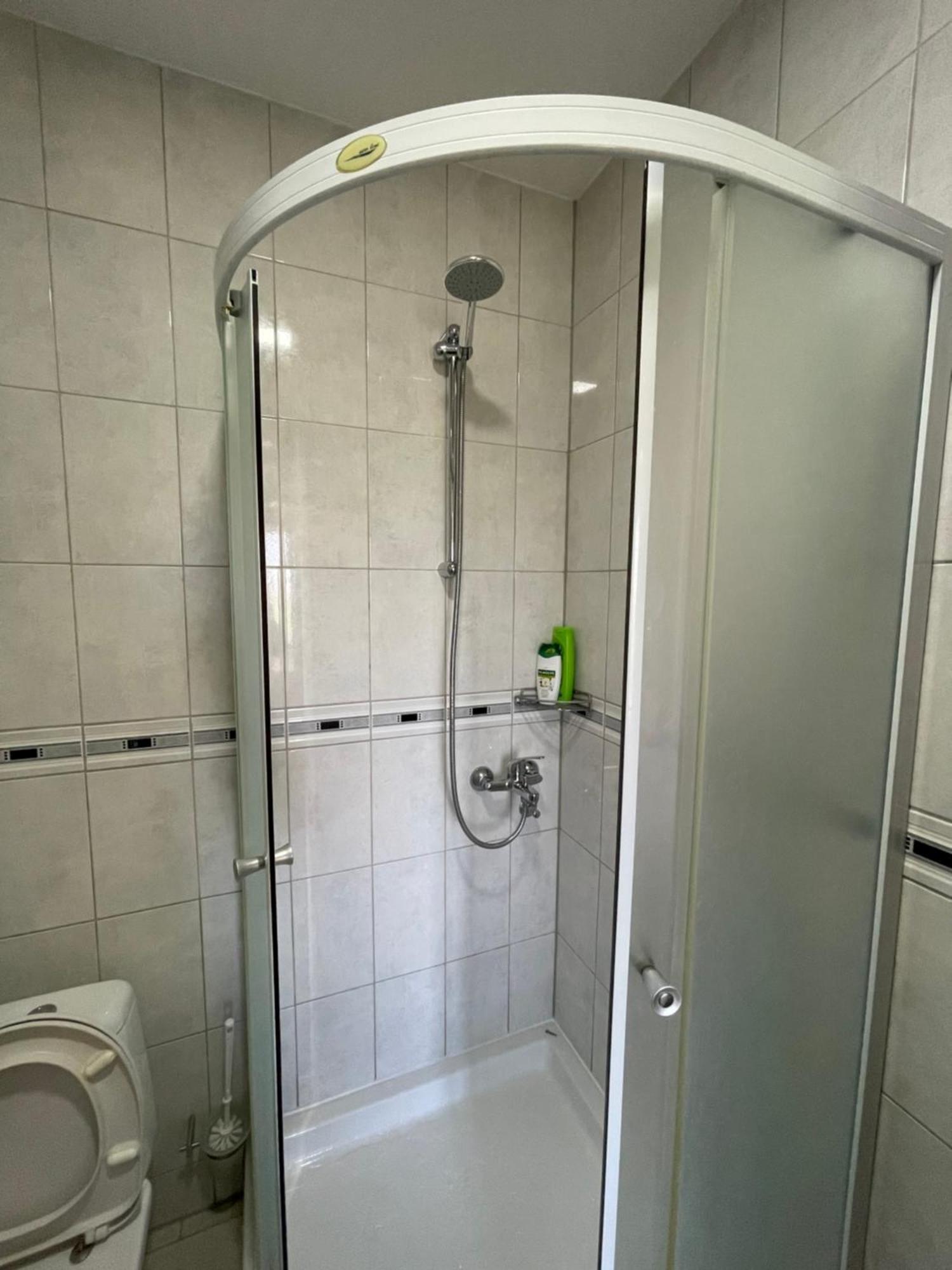Apartments Vali Ulcinj Eksteriør billede